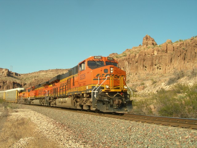 Convoglio BNSF a Kingman, Arizona