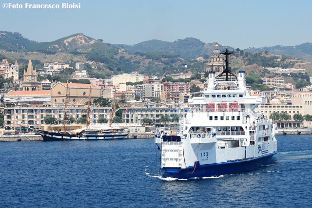 187-0023nav2