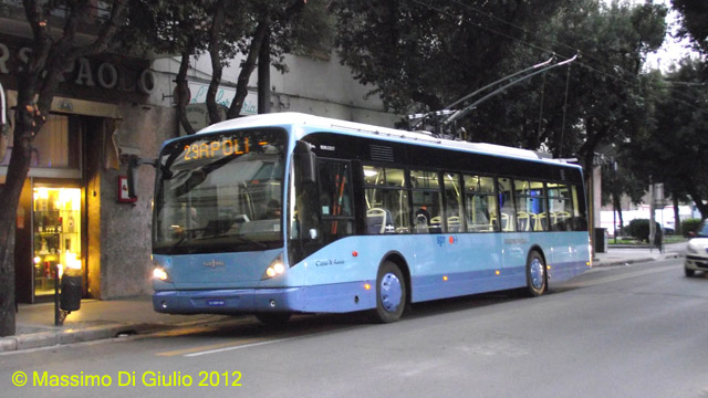 la nuova linea 29 ripresa in Via Cavallotti